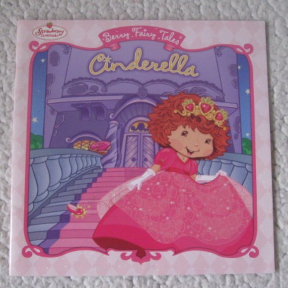 Strawberry Shortcake Two Book Bundle - Picture 4 of 5